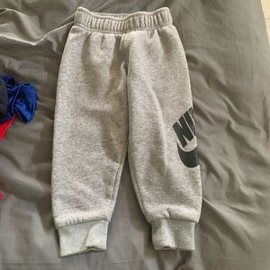 Boys size 2t Nike pants
